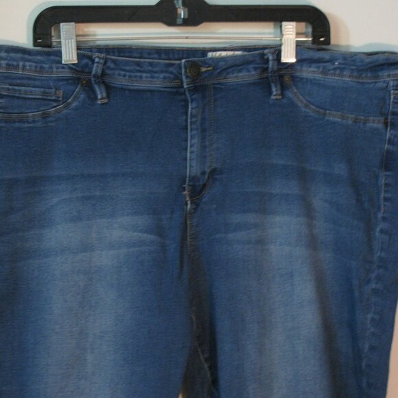 YMI Denim Jeans Plus Size 22S 22 Short Straight Leg Blue Jean SALE - Picture 2 of 7